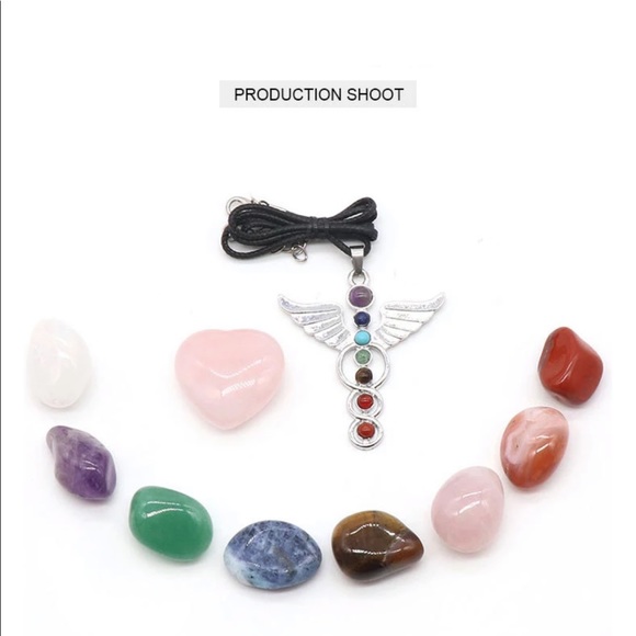(Only 1 sets left)Crystal collection chakra stone set with necklace in abag+box - Picture 3 of 9